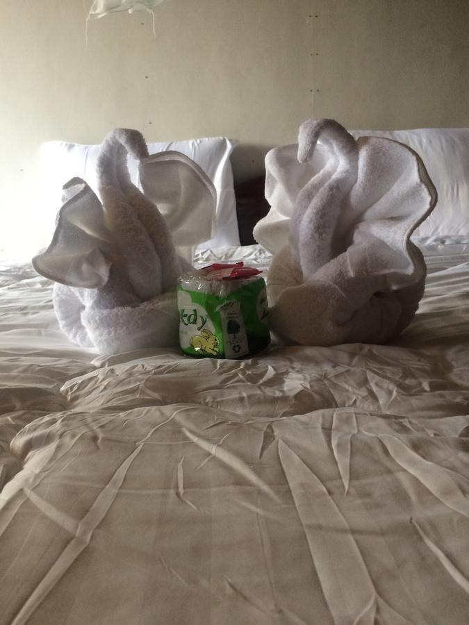 Riverside Bungalow Hotel Don Det Bagian luar foto