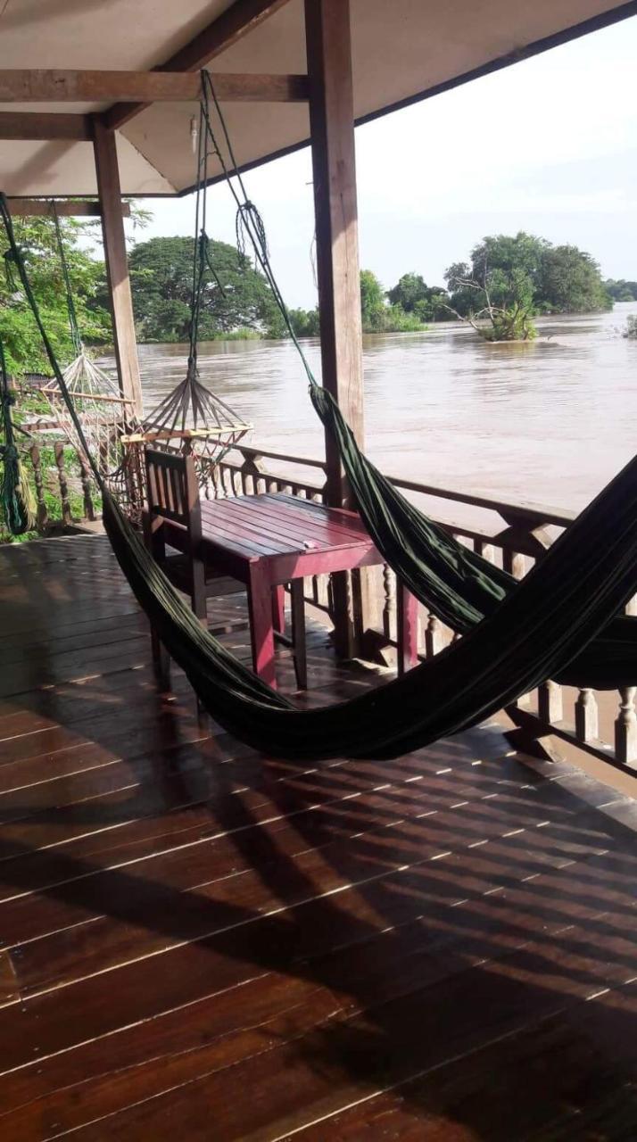 Riverside Bungalow Hotel Don Det Bagian luar foto