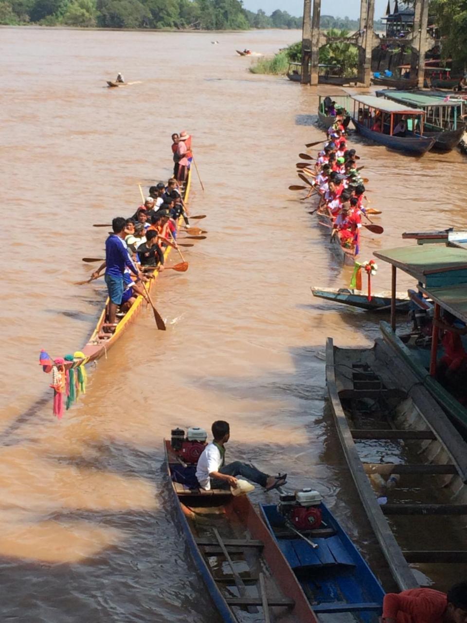 Riverside Bungalow Hotel Don Det Bagian luar foto